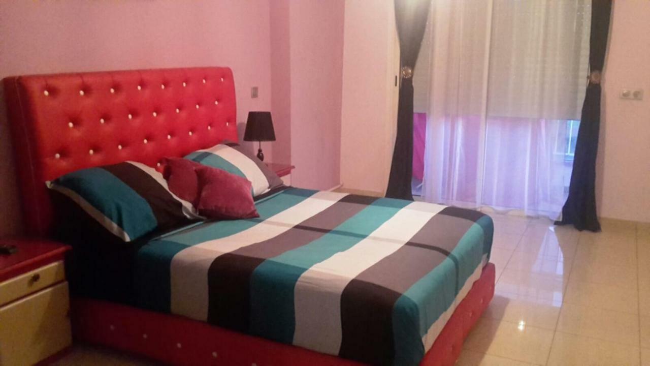 Islane Apartment *